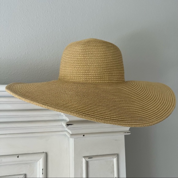 J.CREW | floppy tan straw hat